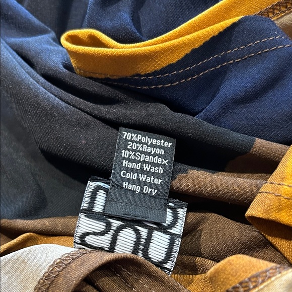 CLARA SUNWOO Abstract Brown and Blue Top - Picture 5 of 5